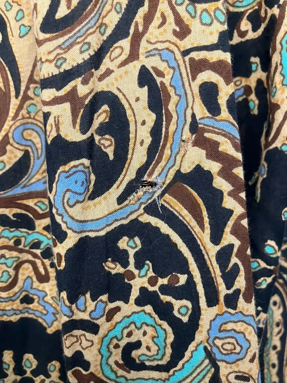 Soft Surroundings Tunic Top Aubrey 2X Blue Black Paisley V-Neck Boho Embroidered - Picture 8 of 12